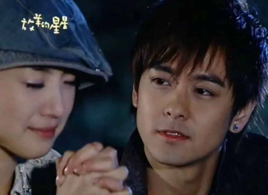 林志颖陈若仪活动现场赛车,林志颖娇妻陈若仪穿热裤秀