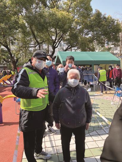 “有事情找林国荣就对了”|上海好邻居