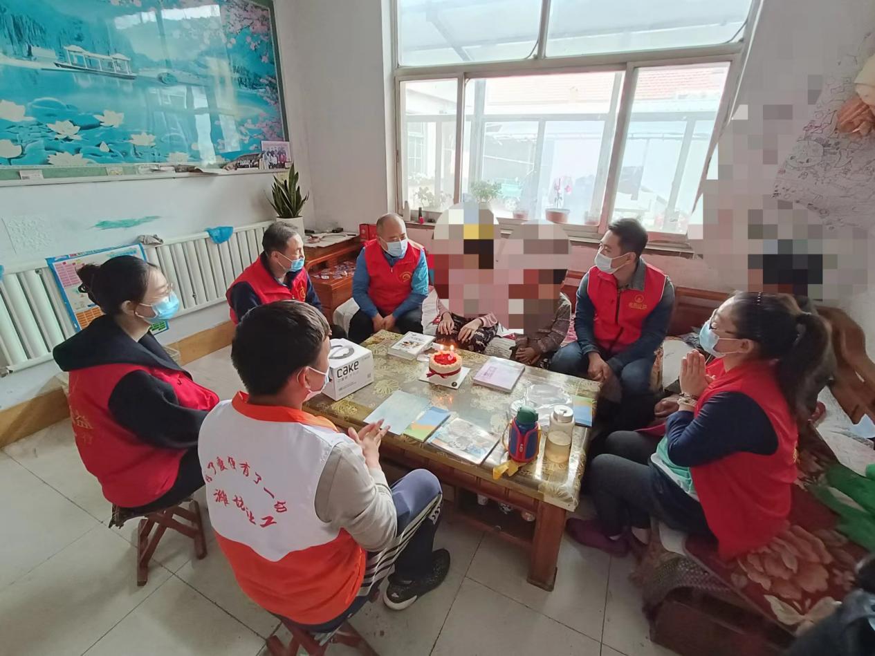 点亮蜡烛为灾区祈福,点亮爱心蜡烛