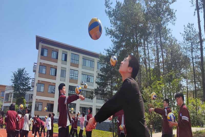 尽显青春活力大课间,校园特色大课间