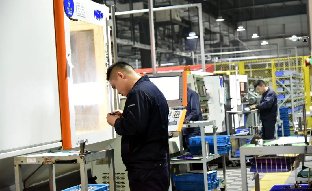 航空工业通飞华南,五一航班火热出行打好提前量