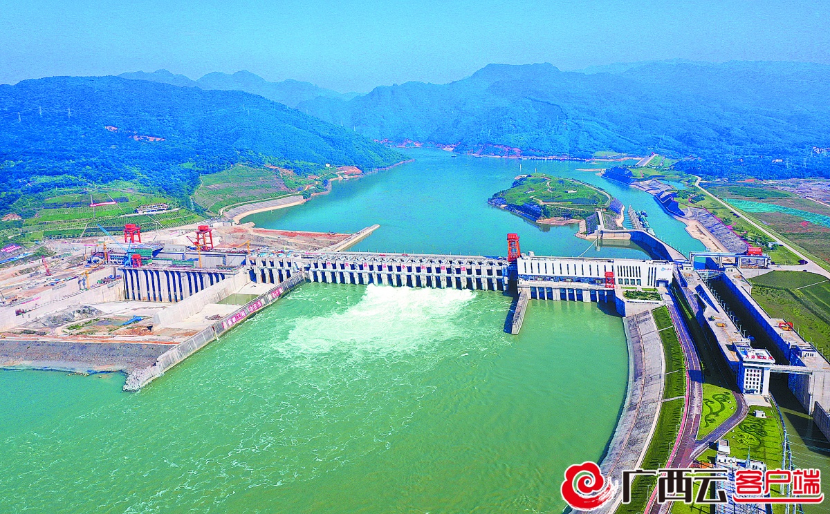 非凡十年粤西,非凡十年龙江