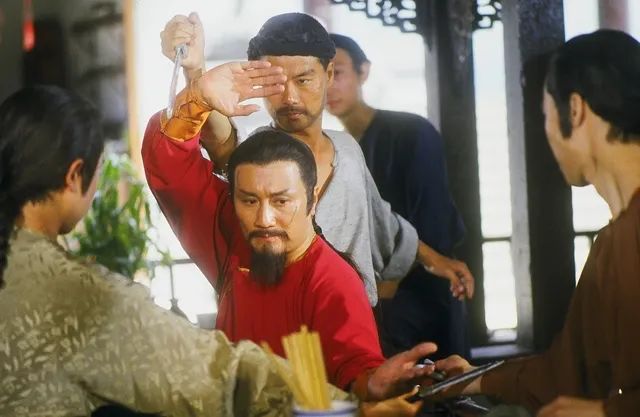 85岁谢贤哪部电影夺金像奖影帝,谢贤85岁高龄获影帝后续