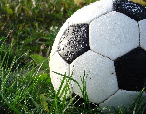 足协向俱乐部欠薪让步,足协对球员的罚款是谁交