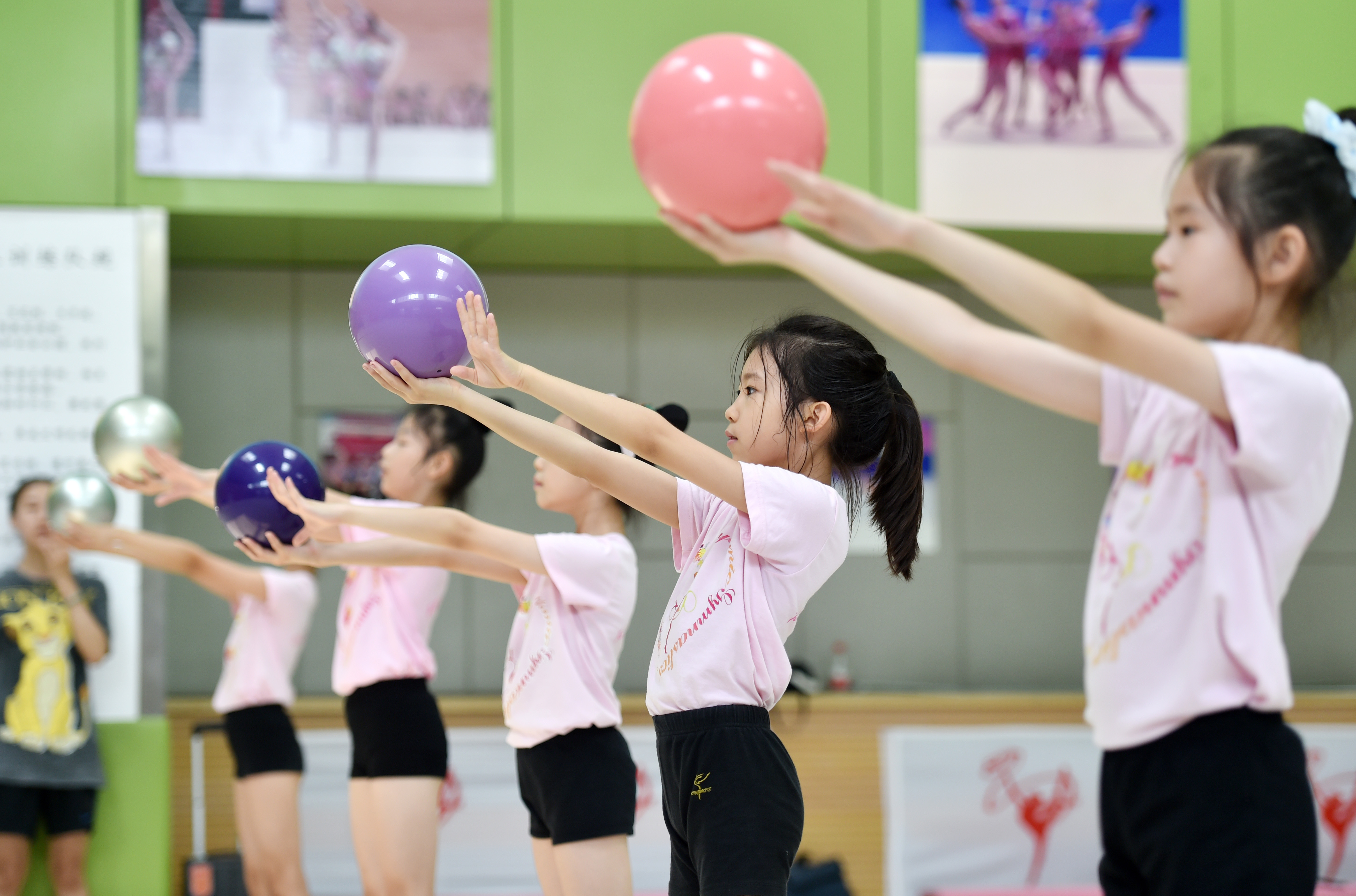 七彩课堂缤纷暑假,缤纷暑假小结