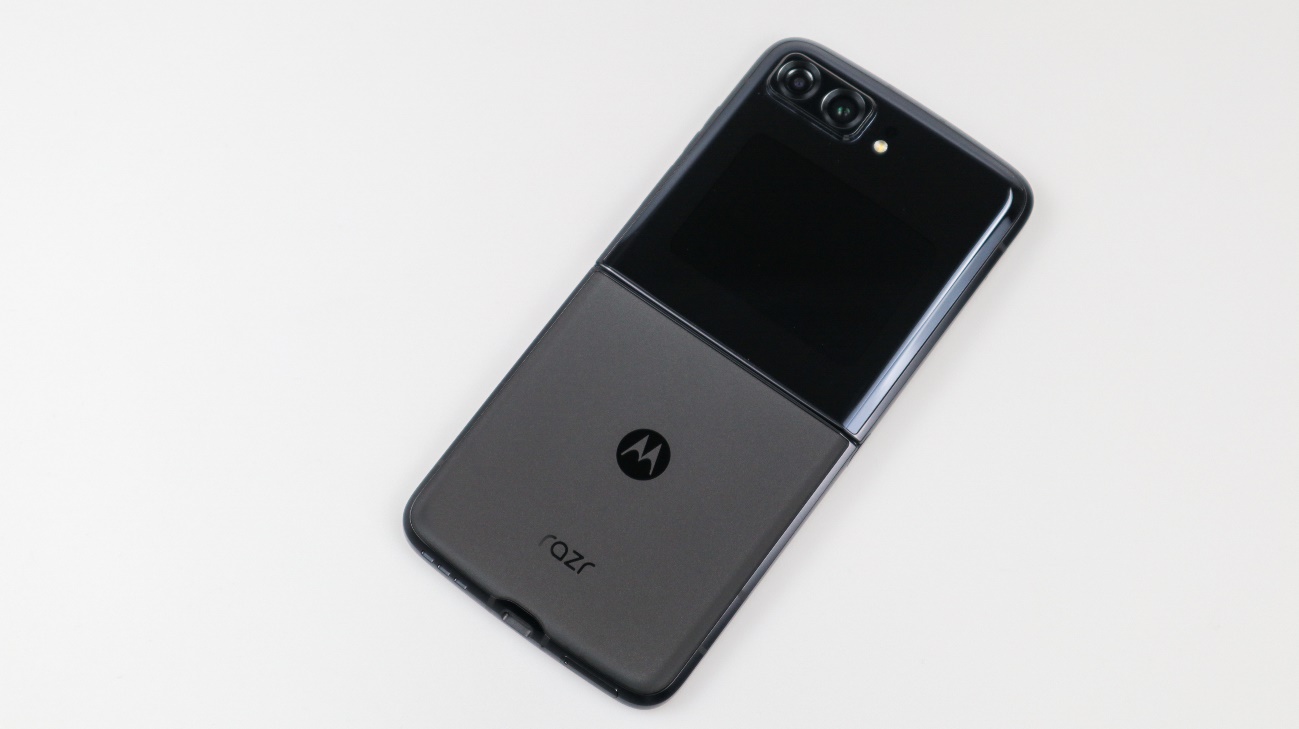 折叠屏新品motorazr2022,moto折叠屏razr2023发布会