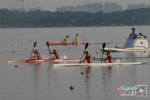 2022年全国皮划艇静水锦标赛,逐浪松江赛艇竞速