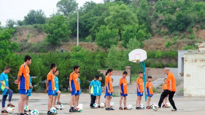 全*运民**动让生活充满活力