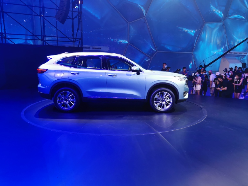 哈弗h6混动14.98万,14款哈弗h61.5t手动现在多少钱