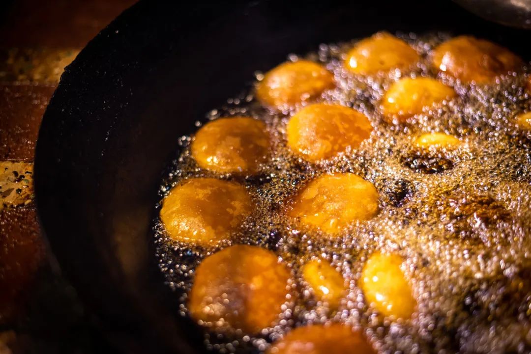 孩子吃饭吃多了怎么补救,儿童吃饭吃太快会有什么坏处