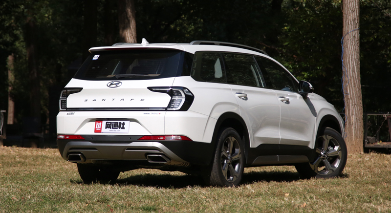 现代胜达旅行家2023七座落地价,北京现代第四代胜达旅行家售价