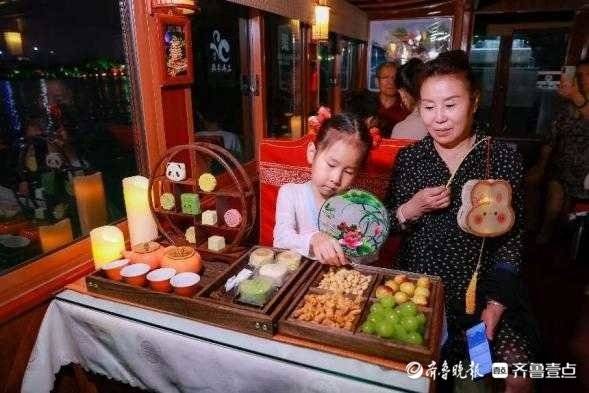 网红飞盘、夜游船宴、萌兽之旅……济南文旅集团国庆文旅盛宴来袭