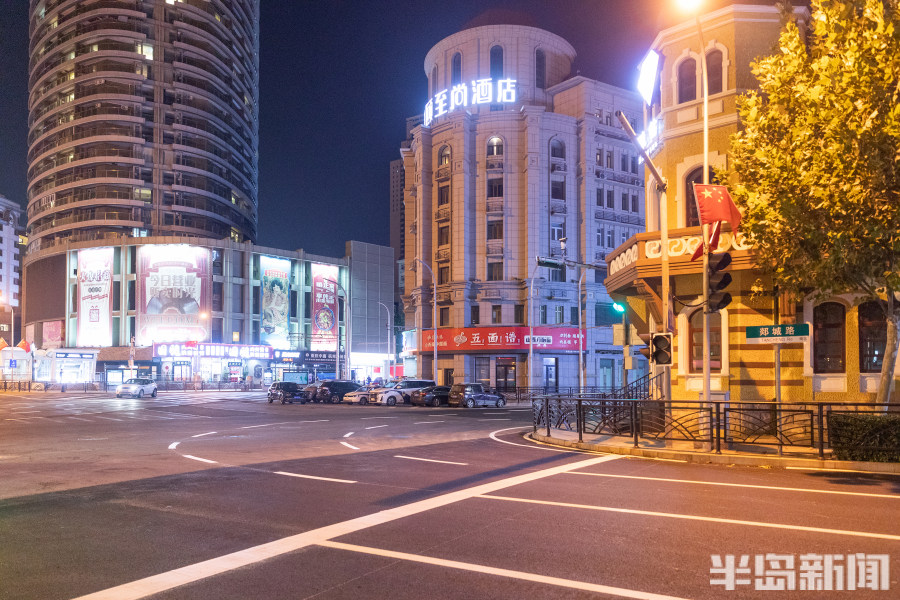 半岛聚焦｜漫步太平路，景色敞亮了！太平路步行街今日开通，老城复兴再进一步