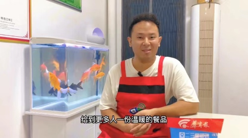 留学硕士回乡开卤味店，面对质疑很淡定，想传递健康美味