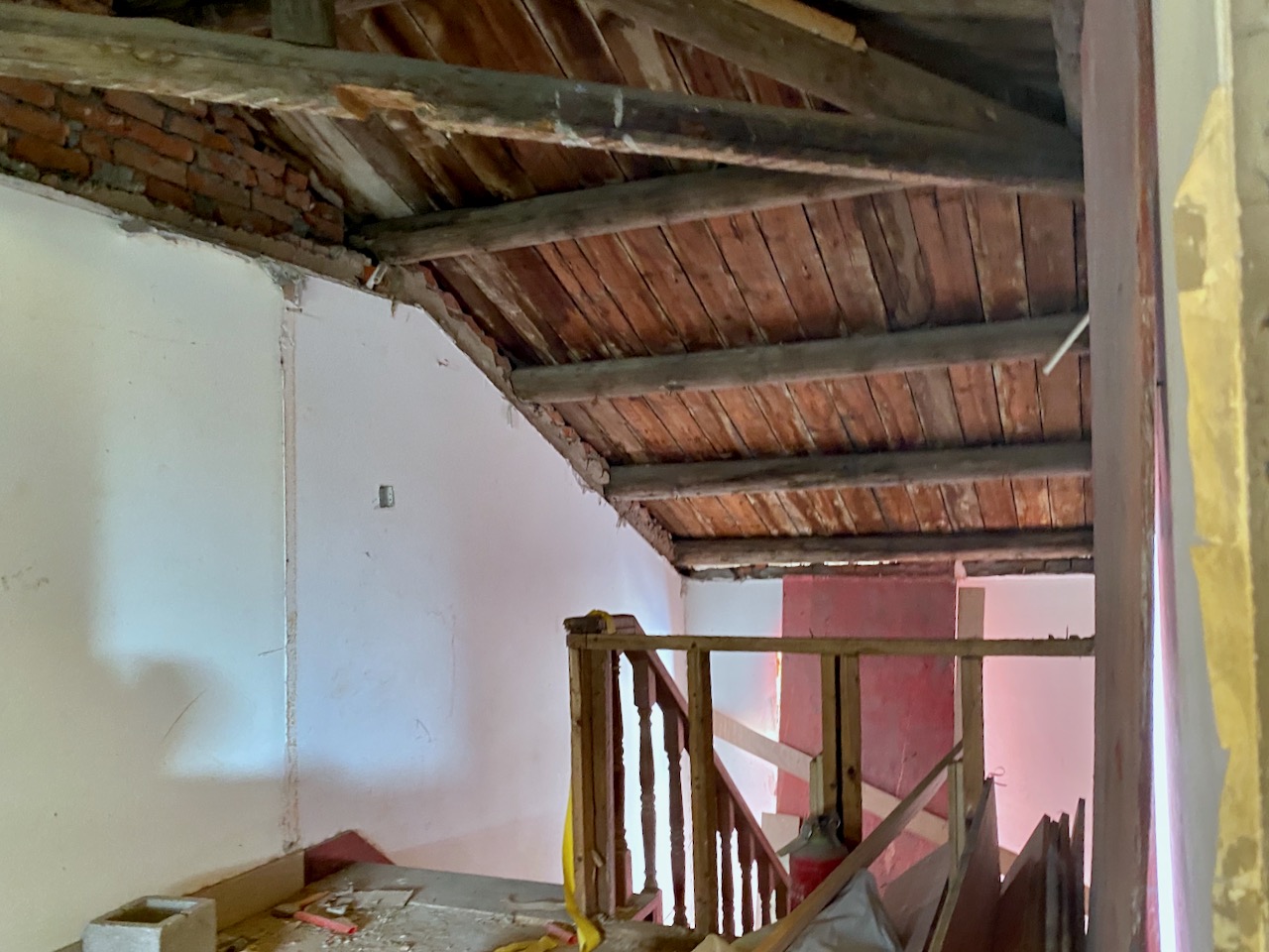 上海小店故事｜在“巨富长”改老房子，时髦劲回来了