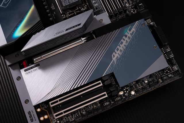 技嘉z790aorus主板评测,技嘉z790aorusmaster超级雕评测