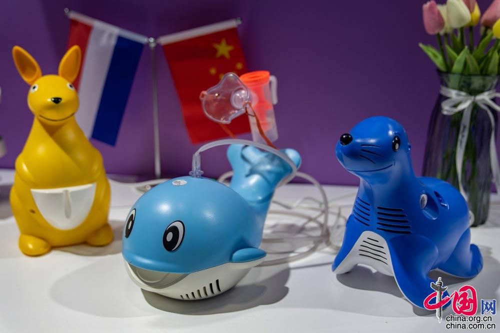 开放进博｜小身材大能量掌心里的黑科技助力健康生活