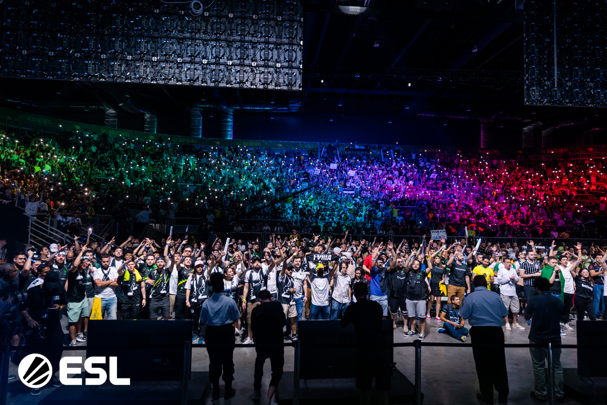 csgo如何在中国火,csgo能在中国火吗