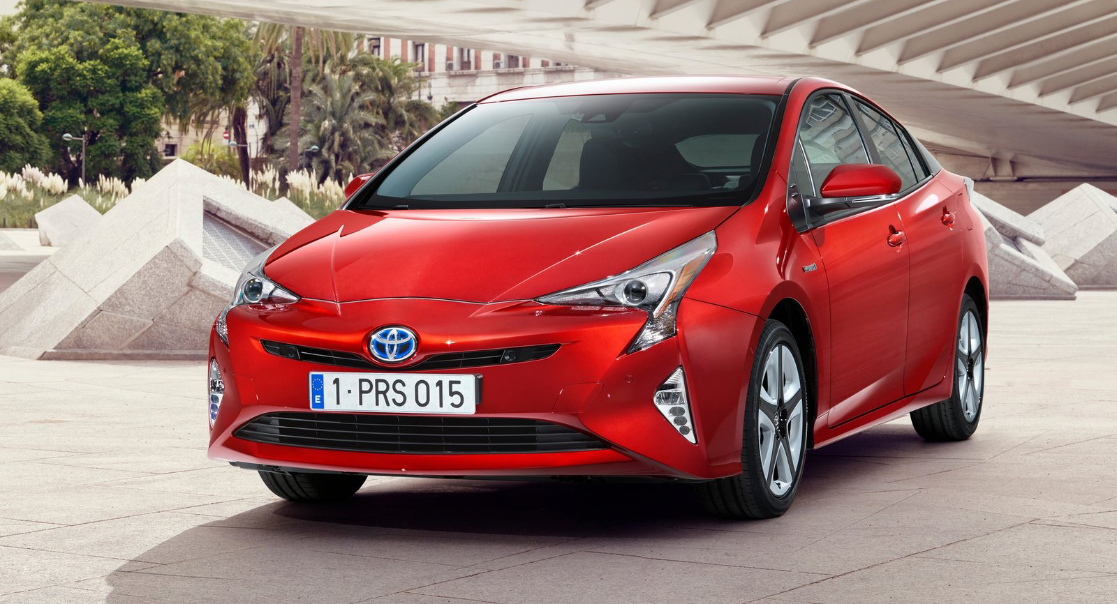 颜值大涨,6.7s破百,新一代普锐斯登场!这台混动车鼻祖又要称霸