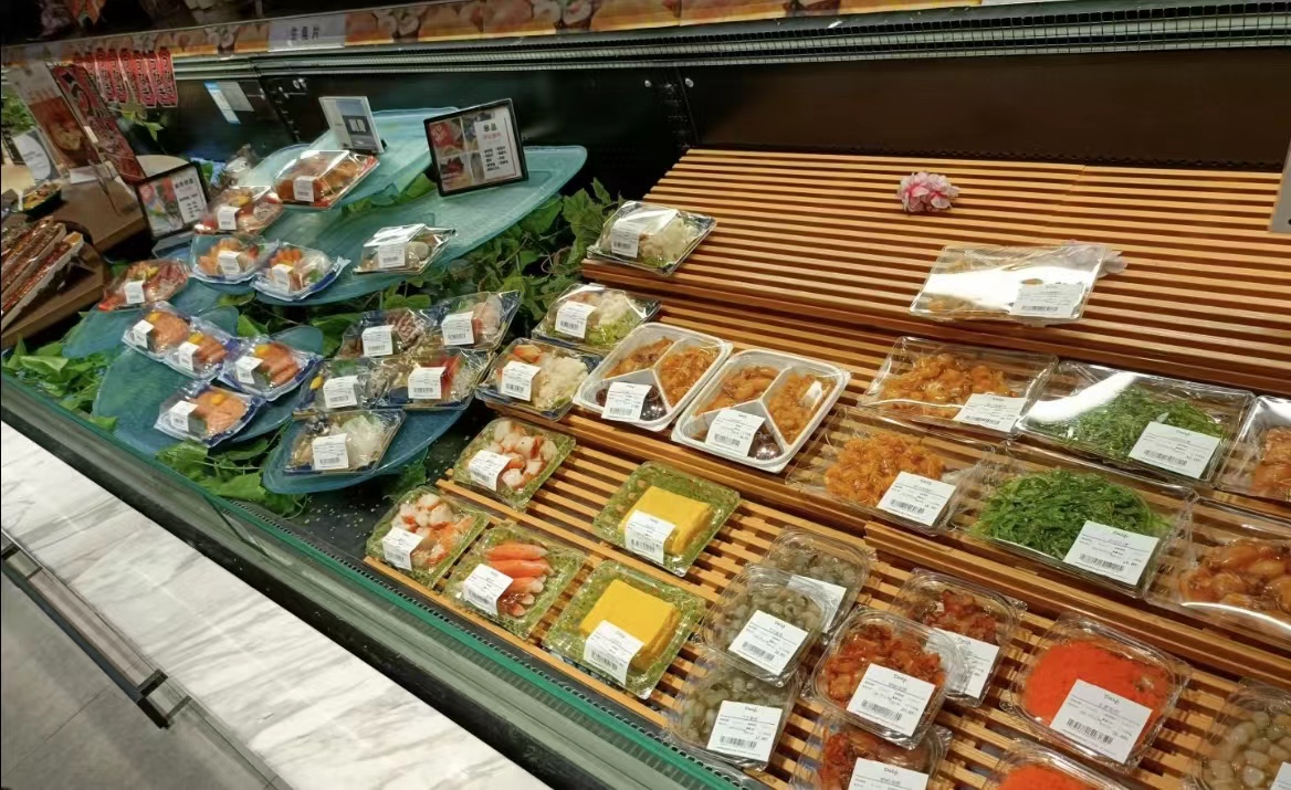 地铁站附近吃喝玩乐,地铁站附近逛街的地方