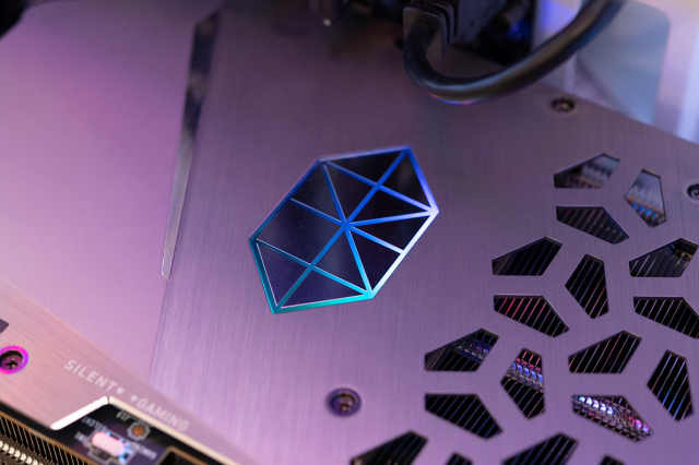 微星4080万狮图显卡性能测评,微星rtx4080魔龙显卡