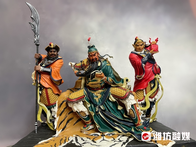 手艺人捏泥人照片,捏泥人手艺人潍坊