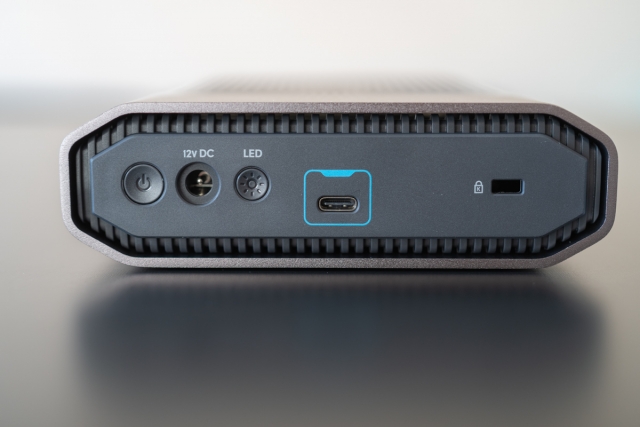 闪迪大师极客g-drive拆解,闪迪大师机械硬盘盒