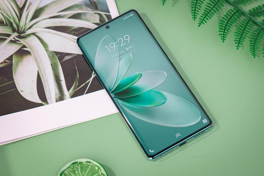 性能强又便宜的手机,4款高性价比手机推荐一下