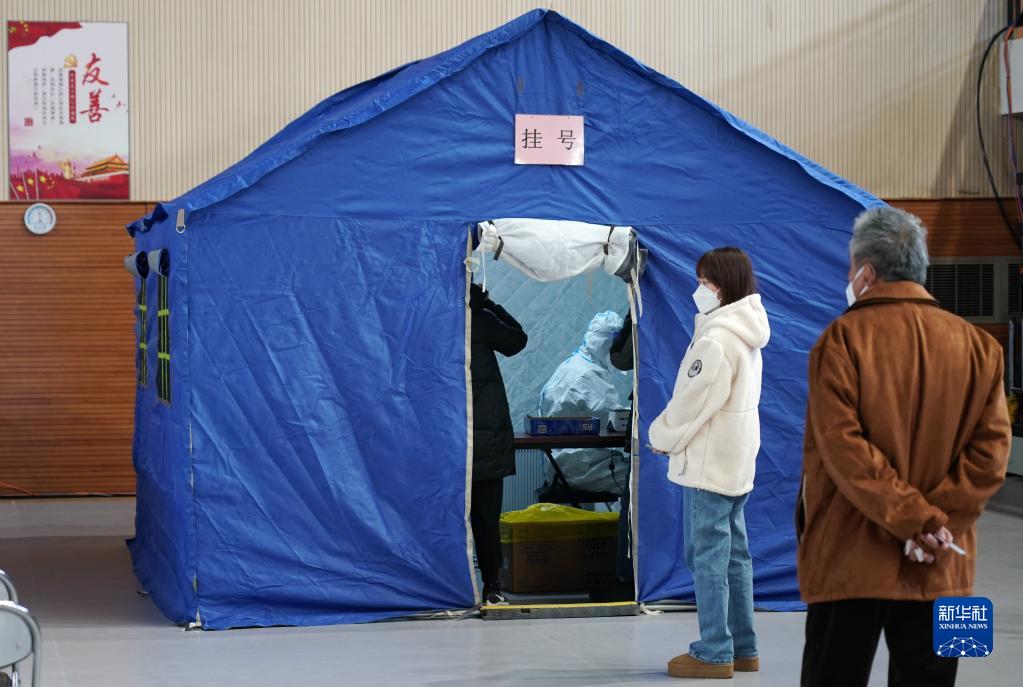 北京发热门诊属于急诊吗,北京发热门诊爆棚