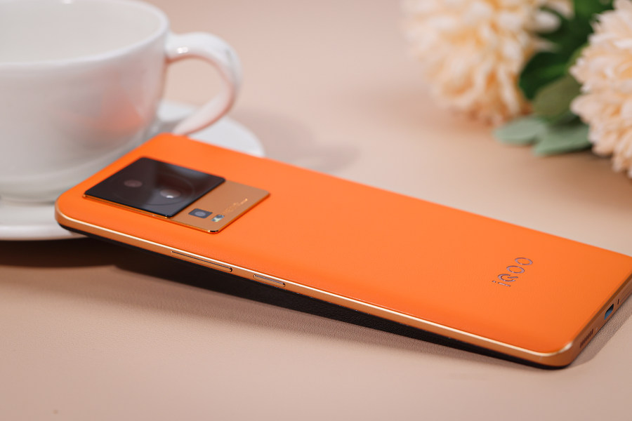 vivo和荣耀哪款更值得购买,vivo和荣耀选哪一款