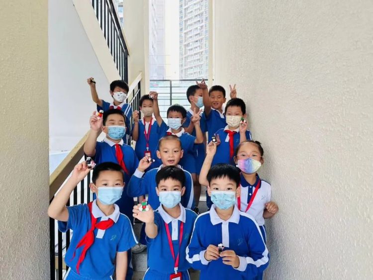 聚焦核心素养深化课程改革,聚焦核心素养提升教育智慧