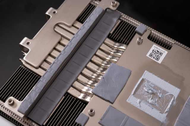 索泰顶级amp系列4090显卡开箱,索泰4080amp显卡评测