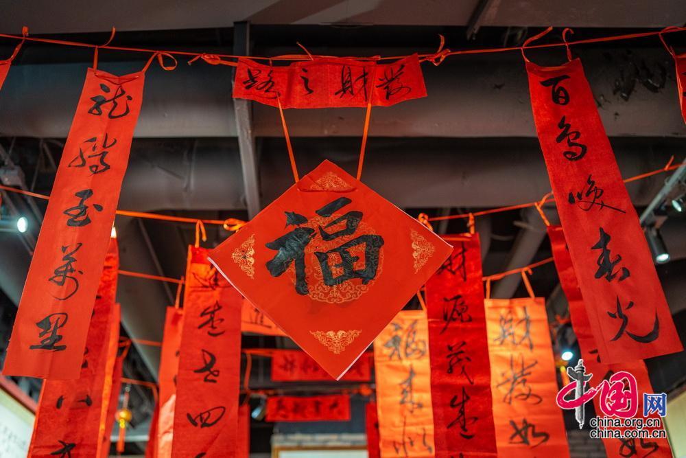 品京味儿赏国潮王府井商圈年味浓