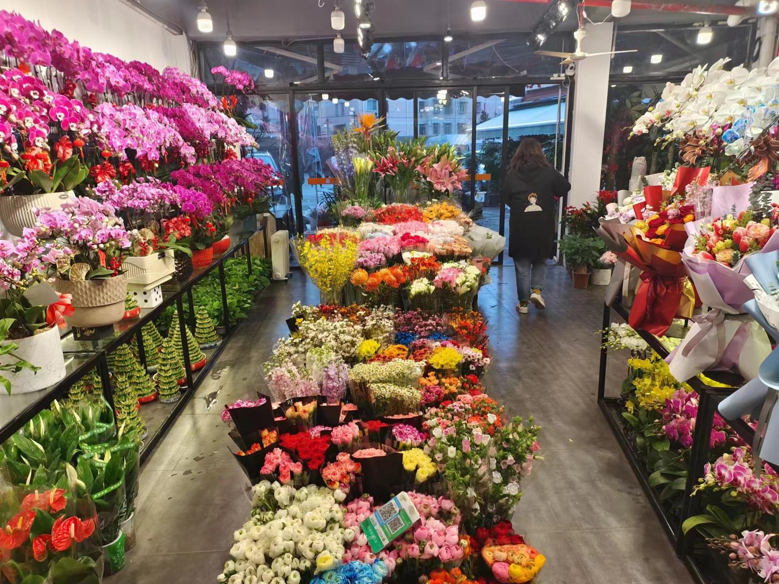 单支鲜花价格表,鲜花市场回暖玫瑰花价格上涨明显