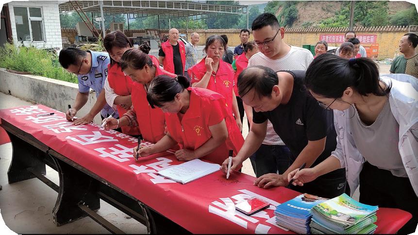 山西:创新渠道多措并举以签名活动为抓手常态化开展反*教邪**警示宣传