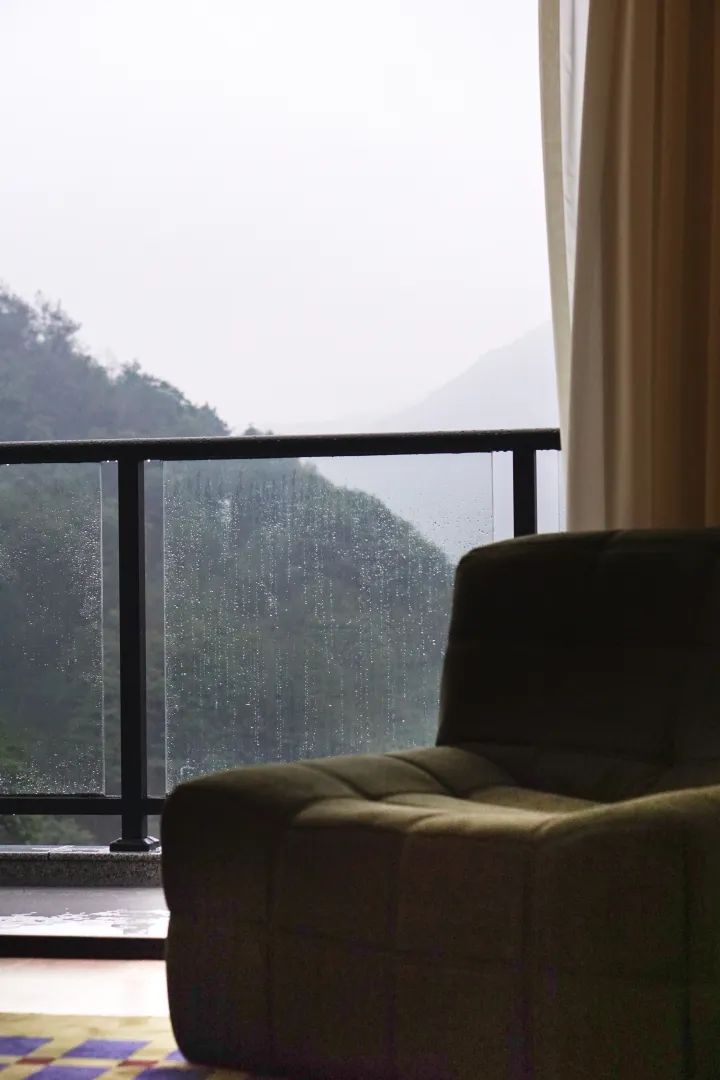 砸3000万做民宿3年几乎零收入,砸3000万做民宿