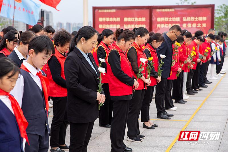 清明祭英烈传承红色基因宣传视频,传承红色基因清明节祭英烈寄语