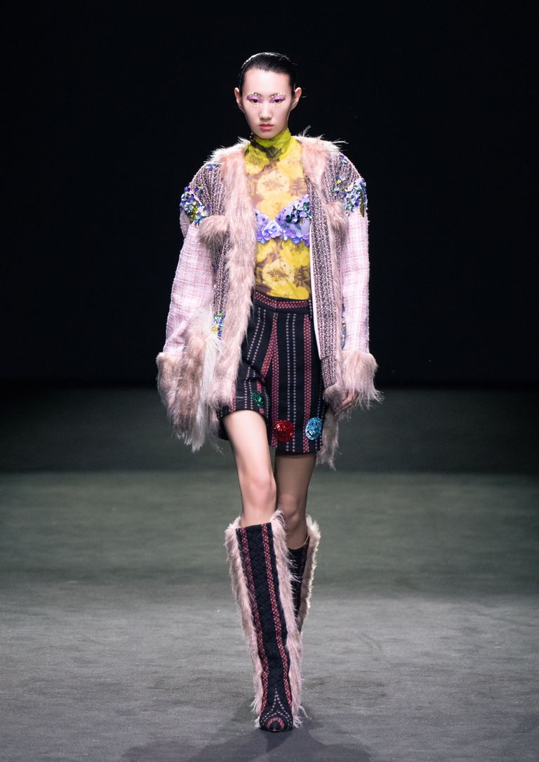 Triumph黛安芬携手SHUTINGQIU上海时装周发布联名系列