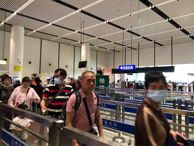 香港澳门旅游攻略5天4晚直播间,香港澳门六日游价格表四月份