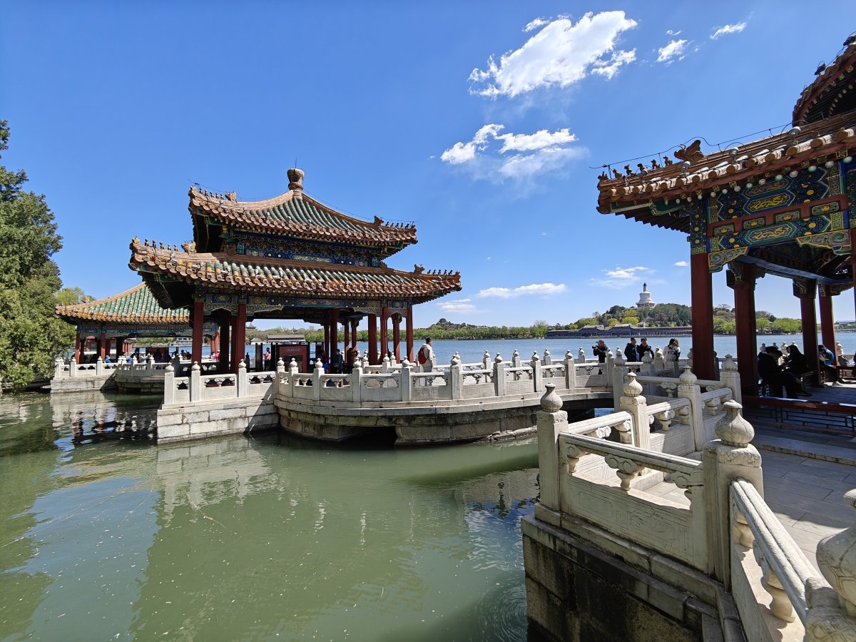 oppofindx6pro,oppofindx6pro鐪熷疄浣撻獙鎷嶇収