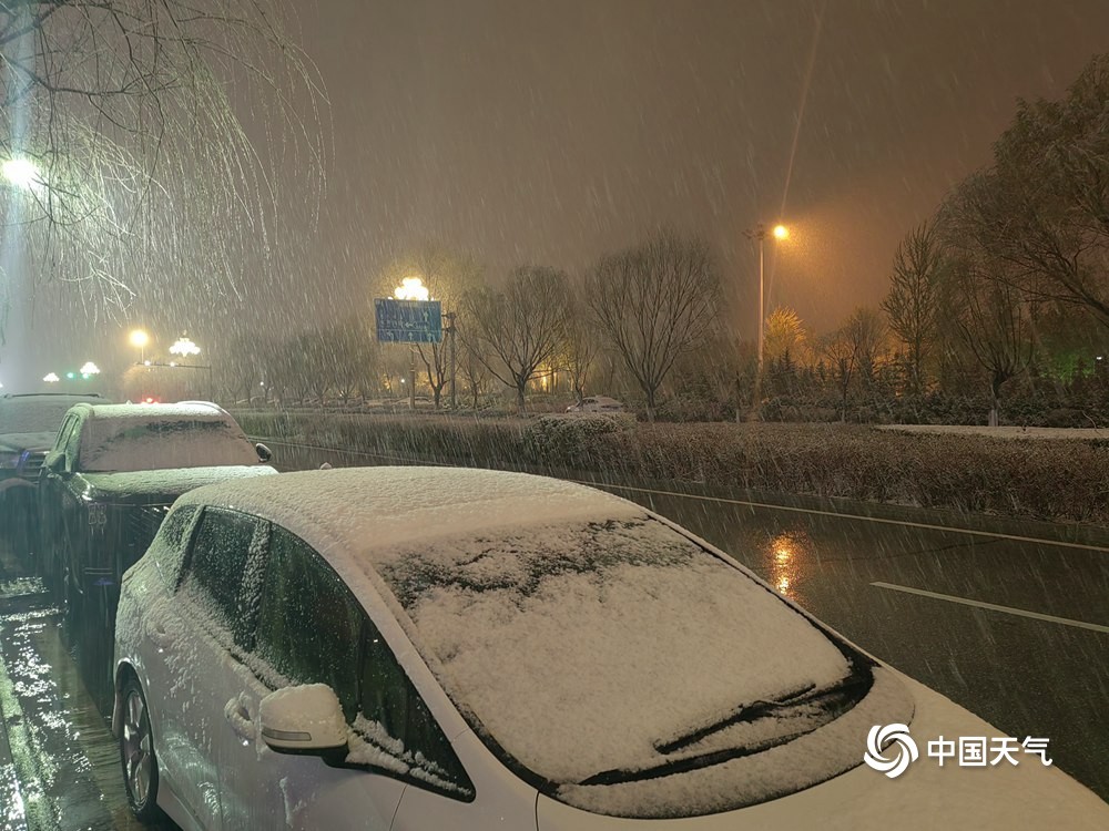 北方多地四月飞雪一组图看各地白雪覆盖穿越回隆冬