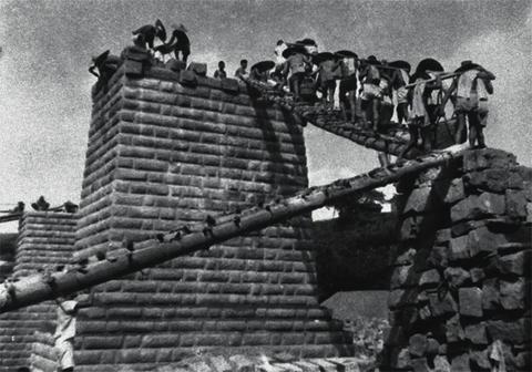 抗美援朝战役外国怎么看,抗美援越以后世界各国怎么看