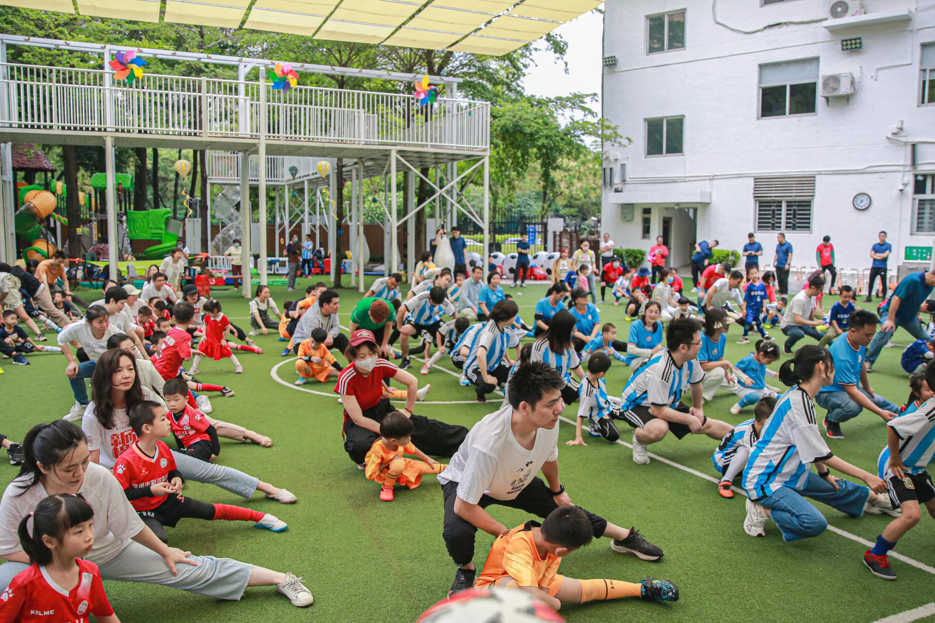 幼儿园足球嘉年华圆满结束,幼儿园足球嘉年华活动方案