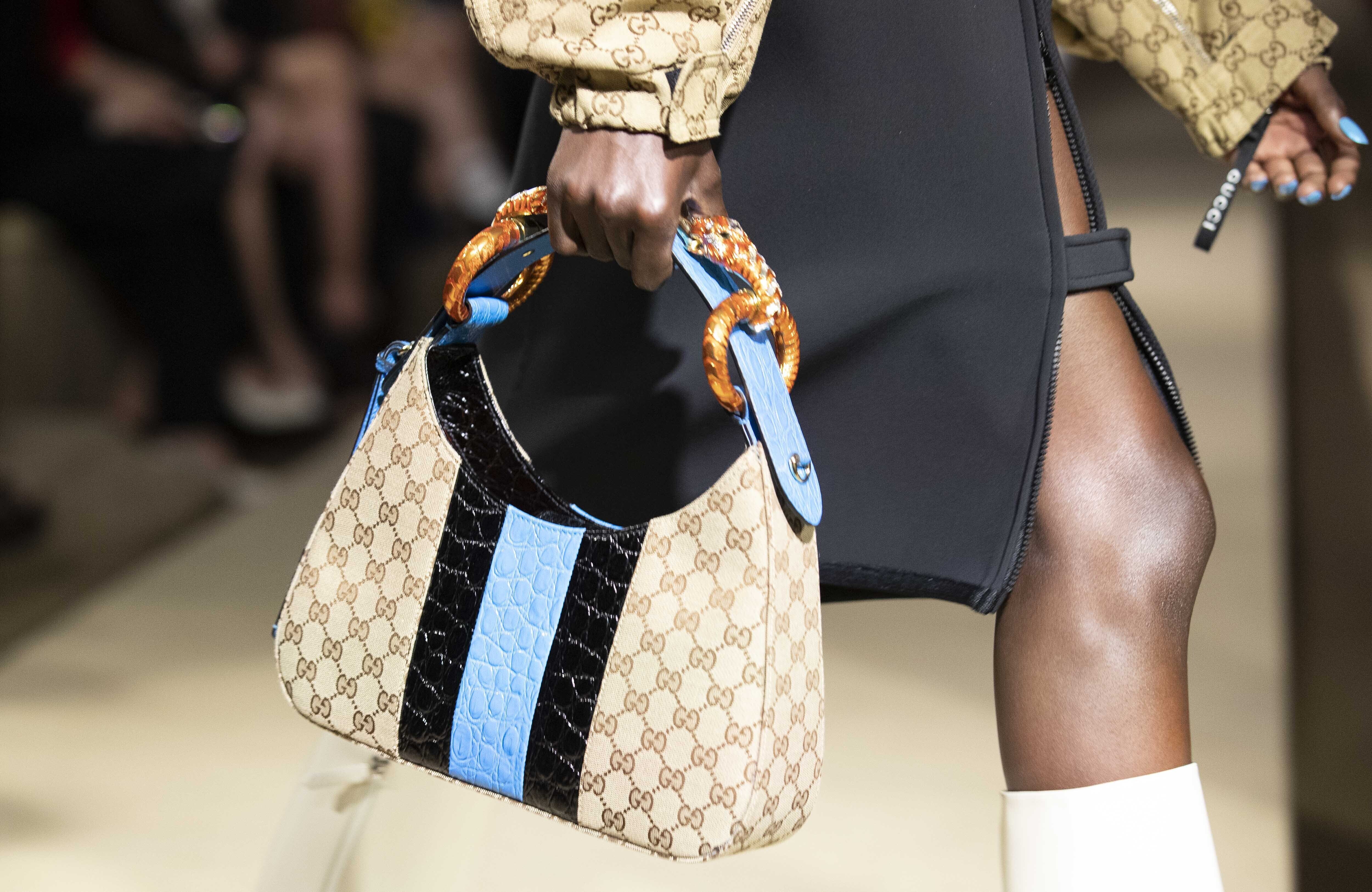 （外代二线）古驰早春度假系列在首尔发布