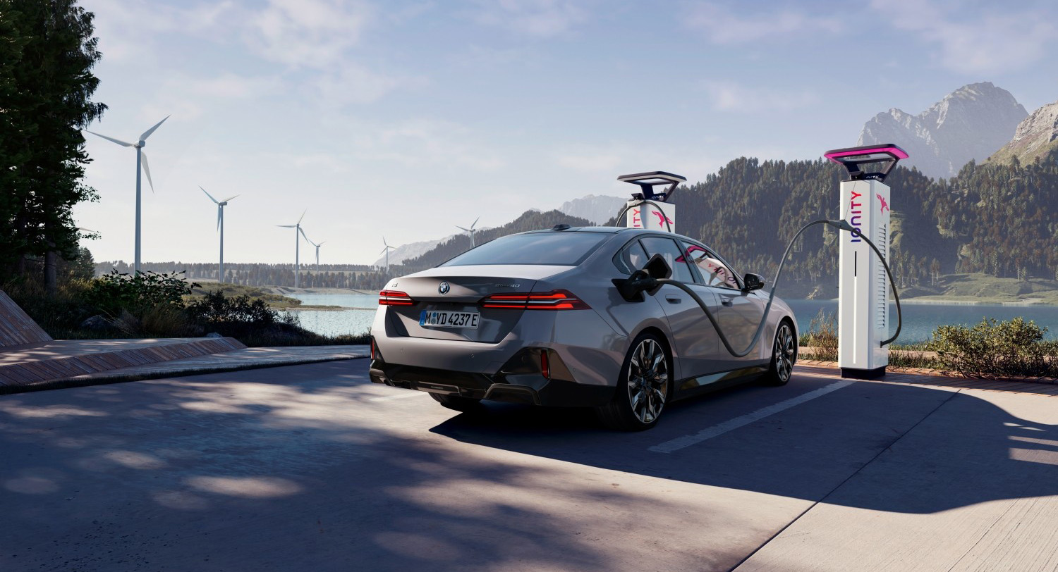 宝马5系大鼻孔两门轿跑敞篷四座,新款宝马5系外观图