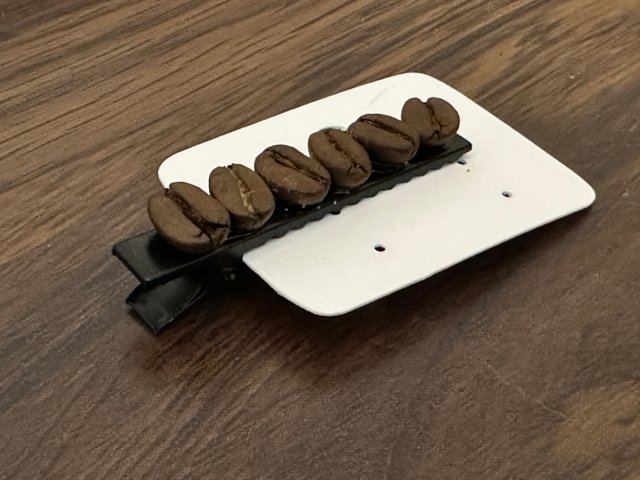 开屏观察｜主打“时尚”and“环保”！咖啡豆手串成年轻人“新宠”