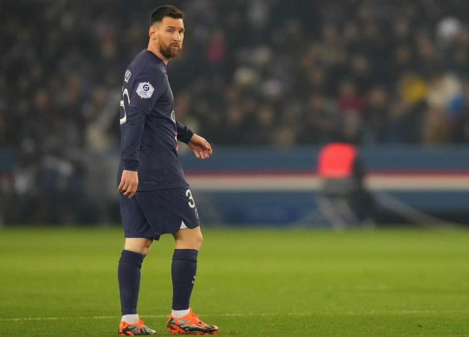 巴黎圣日耳曼同意梅西去沙特了吗,回巴萨取决于什么角色