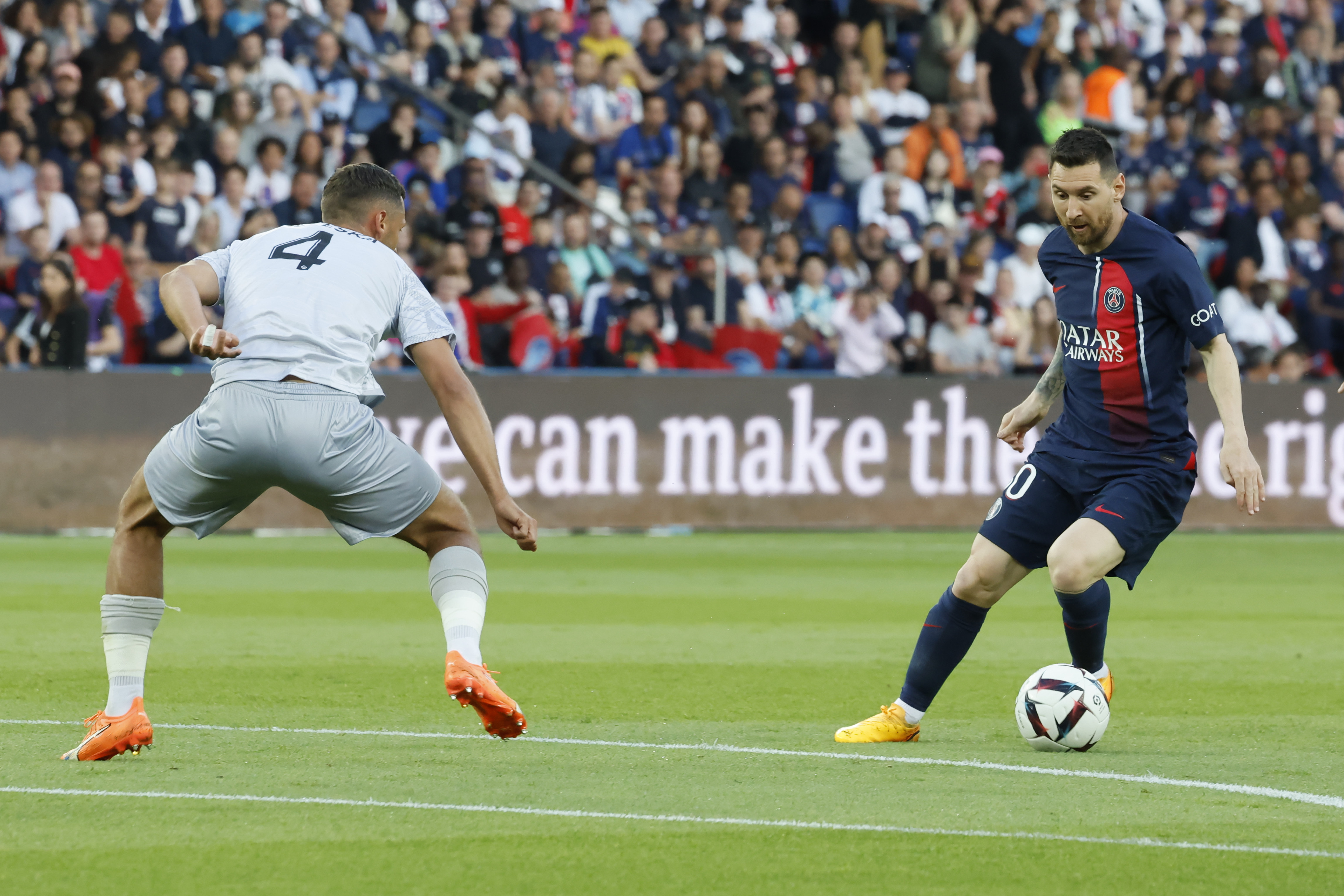 瓒崇悆娉曞浗澶哄啝,鎷滀粊vs宸撮粠鍦ｆ棩鑰虫浖澶哄啝瑙嗛