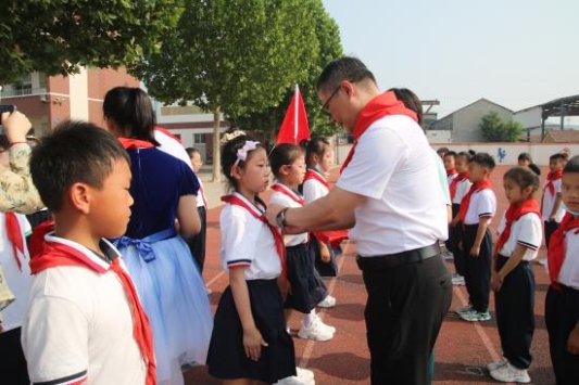 傅家实验小学六一儿童节表演,傅家实验小学运动会