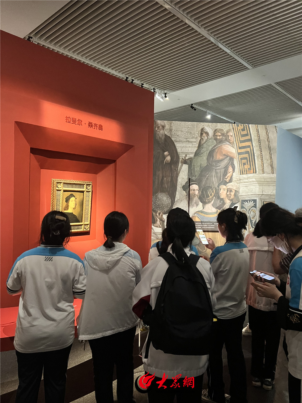 漫步故宫回顾历史的足迹,漫步古都感受千年底蕴